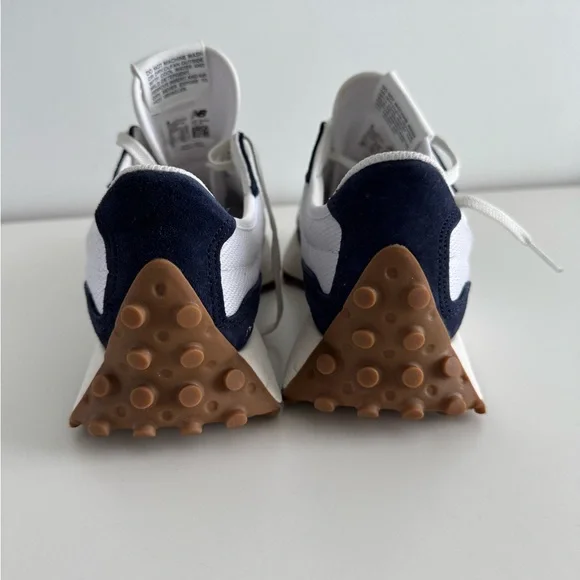 New Balance 327 Women's Sneakers - Navy, Light Blue, White size 6 - Picture 4 of 6